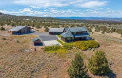 4647 SW Belmont Lane, Madras, OR 97741