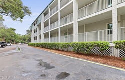 15 S Forest Beach Drive, Hilton Head Island, SC 29928