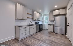 225 JUNIATA STREET, LANCASTER, PA 17602