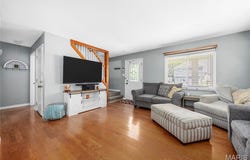 615 Vest Avenue, Valley Park, MO 63088