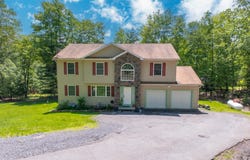 59 Coach Road, Stroudsburg, PA 18360