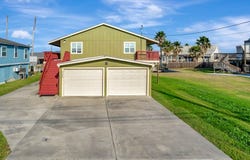 105 Copano Cove Road, ROCKPORT, TX 78382