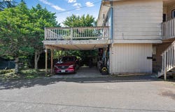 1140 OCEAN CT, Coos Bay, OR 97420