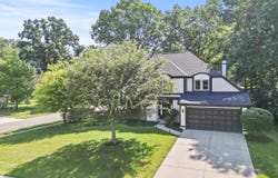 990 Venetian Way, Columbus, OH 43230