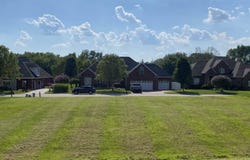 8007 Pelican Pointe Drive, Evansville, IN 47725