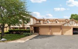715 S Lake Shore Drive, Lake Geneva, WI 53147