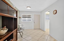 2152 NE 1st Way, Boynton Beach, FL 33435