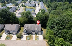 1568 Wellingshire Circle, Cuyahoga Falls, OH 44221