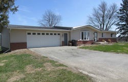 300 Roosevelt Street, Brayton, IA 50042