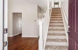 1532 W Quail Run Drive, Newark, OH 43055