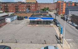 183 Appleton St, Lowell, MA 01852