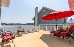 32 E Mohawk Drive, Malvern, OH 44644