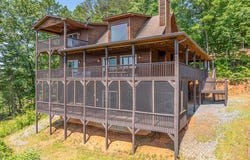415 Sahkanaga Drive, Murphy, NC 28096