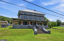 2611 HAMPDEN Boulevard, READING, PA 19604