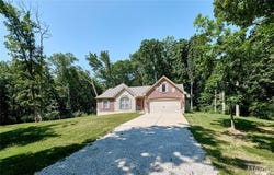 440 Winchester Way, Winfield, MO 63389