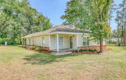 830 Snow Ave, Dixie, GA 31629