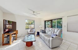 2113 NE 11th Ave, Wilton Manors, FL 33305