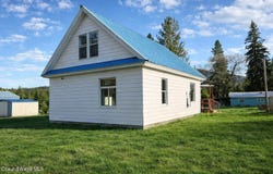 146 5th St, Plummer, ID 83851
