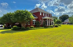 1825 Moores Ferry Road, Selma, AL 36701