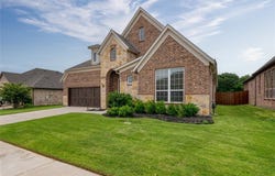 1913 Angus Drive, Little Elm, TX 75068