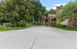 9649 S Sandusky Avenue, Tulsa, OK 74137