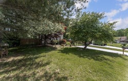 11 Scenic Ave, Webster, MA 01570
