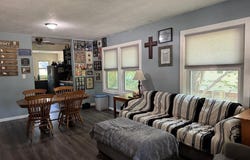 1142 N Minnesota Ave, Hastings, NE 68901