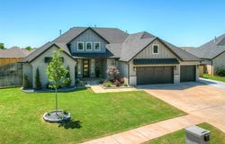 3805 Bridge Wood Lane, Oklahoma City, OK 73179