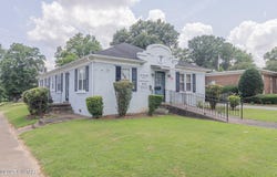 1642 E Main Street, Humboldt, TN 38343
