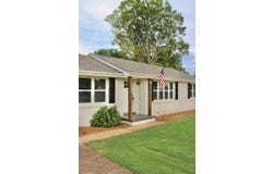 111 Ford St, Muscle Shoals, AL 35661