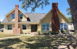 405 E PURISIMA ST, Refugio, TX 78377