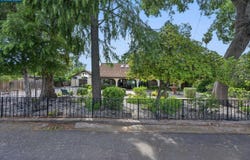 1675 Garnet Ln, Concord, CA 94519