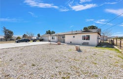 15971 Mission Street, Hesperia, CA 92345