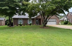 217 Westmeade Ct, Florence, AL 35630