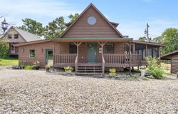 200 Big Bear Boulevard, Hollister, MO 65672