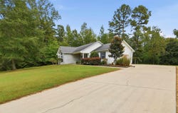 11 Woodland Road, Boaz, AL 35956