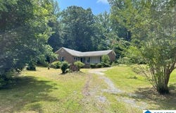 412 S WETUMPKA STREET, SYLACAUGA, AL 35150