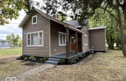 709 S Vine Street, Muncie, IN 47302