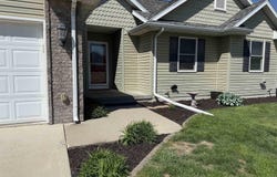 910 Bluegrass Drive Unit B, Corning, IA 50841