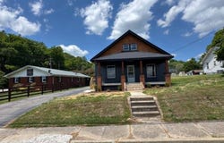 710 S Main St, Burkesville, KY 42717