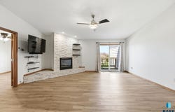 3300 W Miles Pl, Sioux Falls, SD 57108