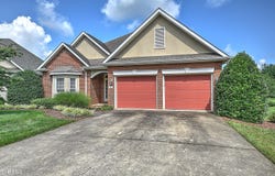 1813 Waters Edge Drive, Johnson City, TN 37604