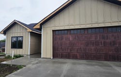 505 18Th Avenue E, Oskaloosa, IA 52577