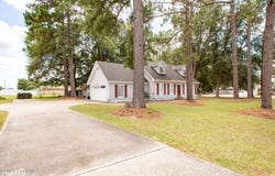 4484 Central Avenue, Waycross, GA 31503