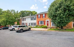 2370 Breckenridge CT, Harrisonburg, VA 22801