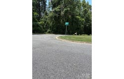 209 Buckingham Court SW unit: 23, Lenoir, NC 28645