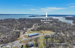 15 Livingston Rd, Gilbertsville, KY 42044