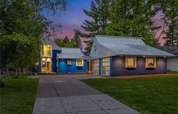 303 W 77th Street, Chanhassen, MN 55317