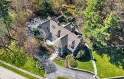 1 Graystone Ln, Weston, MA 02493