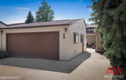 908 Woodland Ave -, Gillette, WY 82716